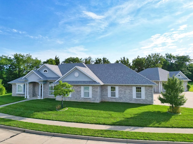 3824 Canyon Ridge Dr, Columbia, MO 65202 - single story home featuring a front yard, concrete driveway, and a shingled roof
