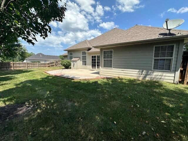 3106 Crabapple Ln, Columbia, MO 65203 - rear view of house featuring a patio