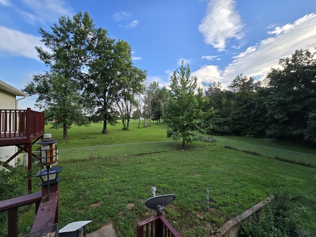 7951 N Marigold Ct, Columbia, MO 65202 - view of yard with a deck