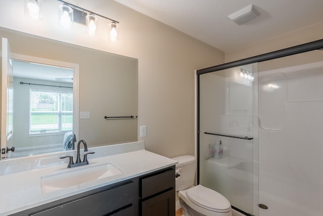 717 S Central St, Centralia, MO 65240 - full bath with a shower stall and vanity