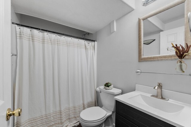 3712 Godfrey Dr, Columbia, MO 65203 - full bathroom featuring vanity and a shower with shower curtain