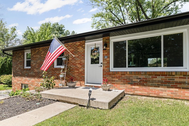 661 N W Park Ln, Columbia, MO 65201 - view of front of house with brick siding