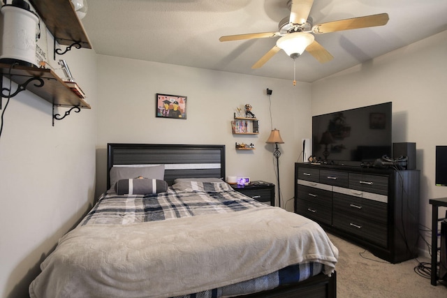5805 Vero Way, Columbia, MO 65201 - bedroom with light colored carpet and a ceiling fan