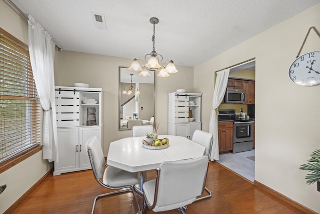 3701 Churchill Dr, Columbia, MO 65201 - photo 2