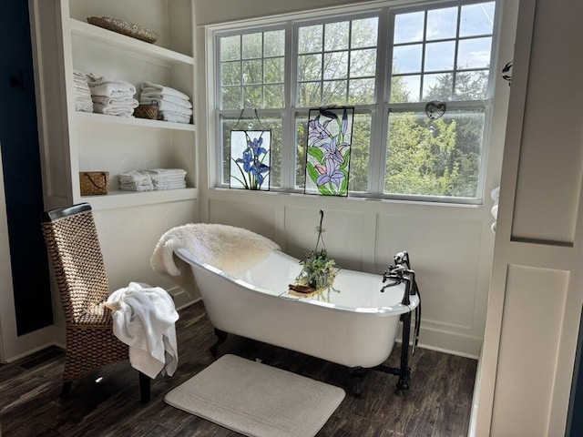 7930 S Ginn Ln, Columbia, MO 65201 - full bath featuring a soaking tub and wood finished floors