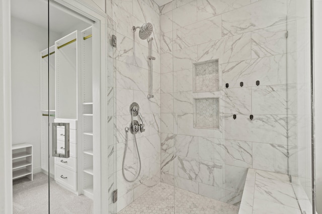 3001 Rivington Dr, Columbia, MO 65203 - bathroom with a tile shower and a walk in closet