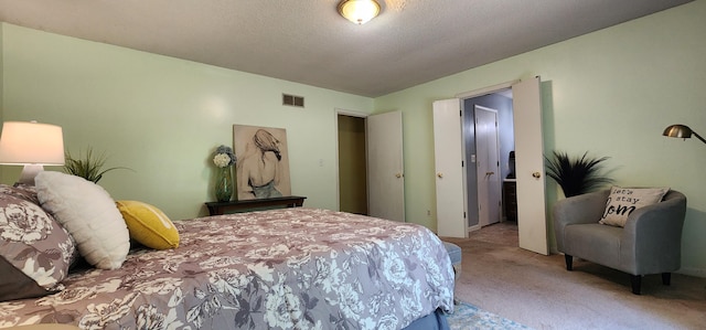 2716 Shagbark Cir, Jefferson City, MO 65109 - bedroom featuring light carpet