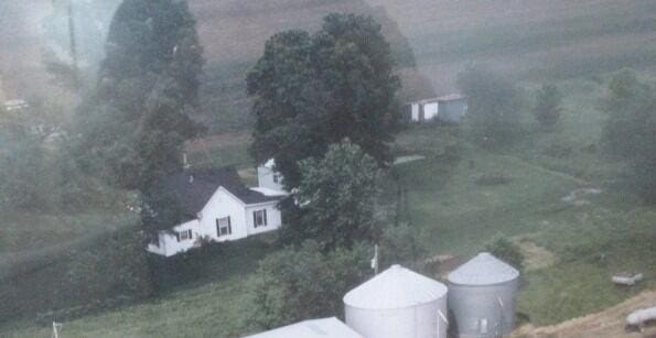 17750 N Rte Z, Centralia, MO 65240 - drone / aerial view