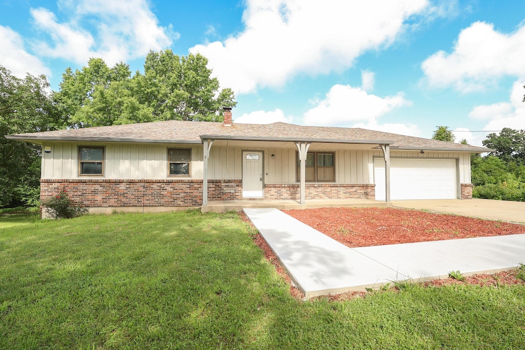 1141 County Road 2360, Moberly, MO 65270 - photo 1