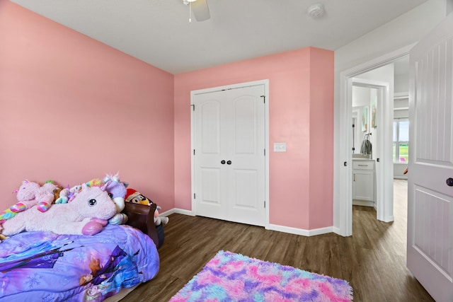 506 Addie Ln, Centralia, MO 65240 - bedroom featuring wood finished floors and a ceiling fan