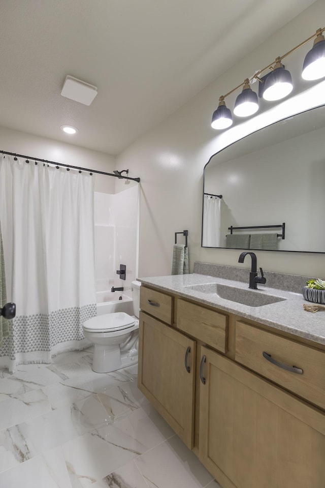 1203 Stonebridge Ln, Moberly, MO 65270