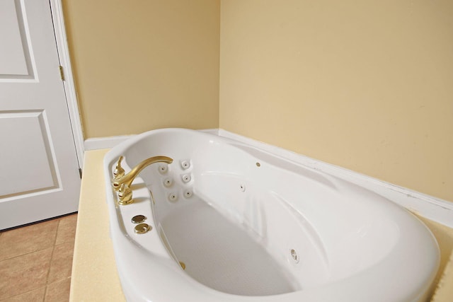 4241 E Ketterer Rd, Columbia, MO 65202 - bathroom view of a jetted tub