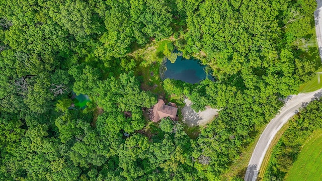 4241 E Ketterer Rd, Columbia, MO 65202 - aerial view of property and surrounding area featuring a large body of water