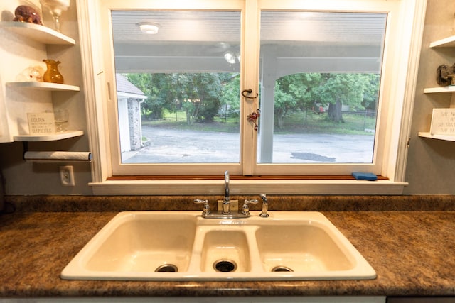 701 W Lee St, Moberly, MO 65270 - photo 12