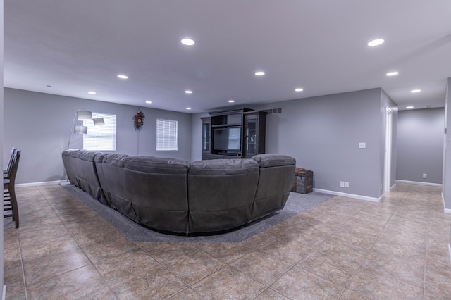 7700 N Ballew Rd, Hallsville, MO 65255 - living area with recessed lighting