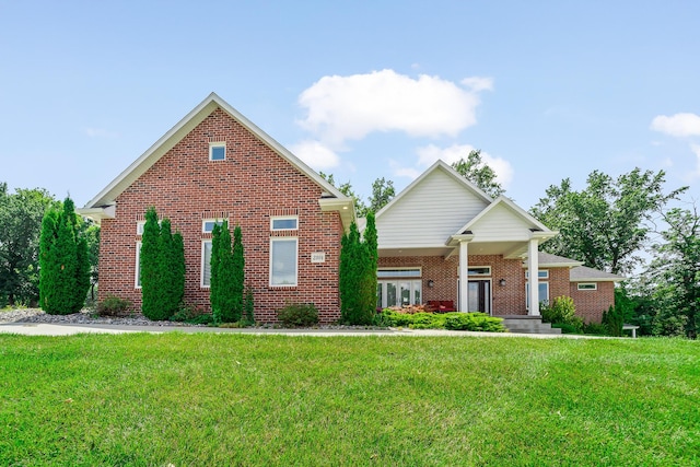 2304 Green Meadow Dr, Jefferson City, MO 65101 - photo 1