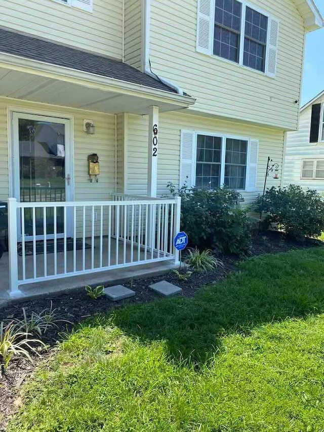 602 Gilman St, Moberly, MO 65270 - photo 1