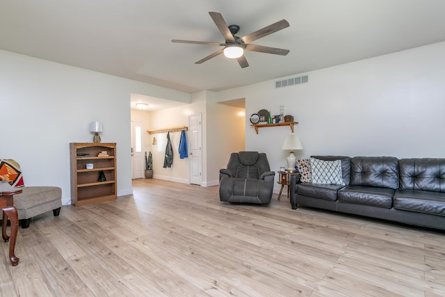 1537 N Lake Of The Woods Rd, Columbia, MO 65202 - photo 5