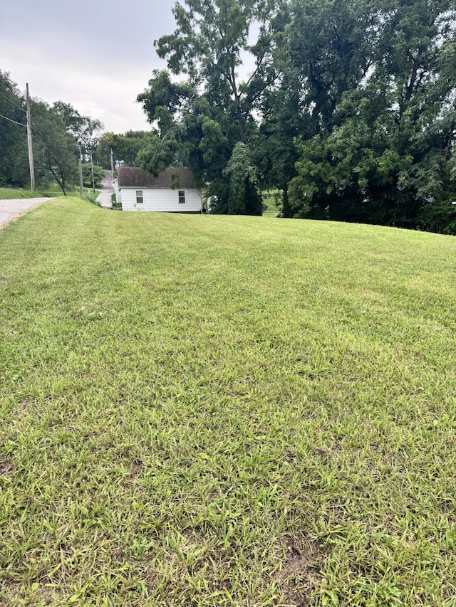 414 Pine St, Boonville, MO 65233 - photo 1