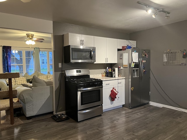 238 S Denton St, Centralia, MO 65240 - photo 4