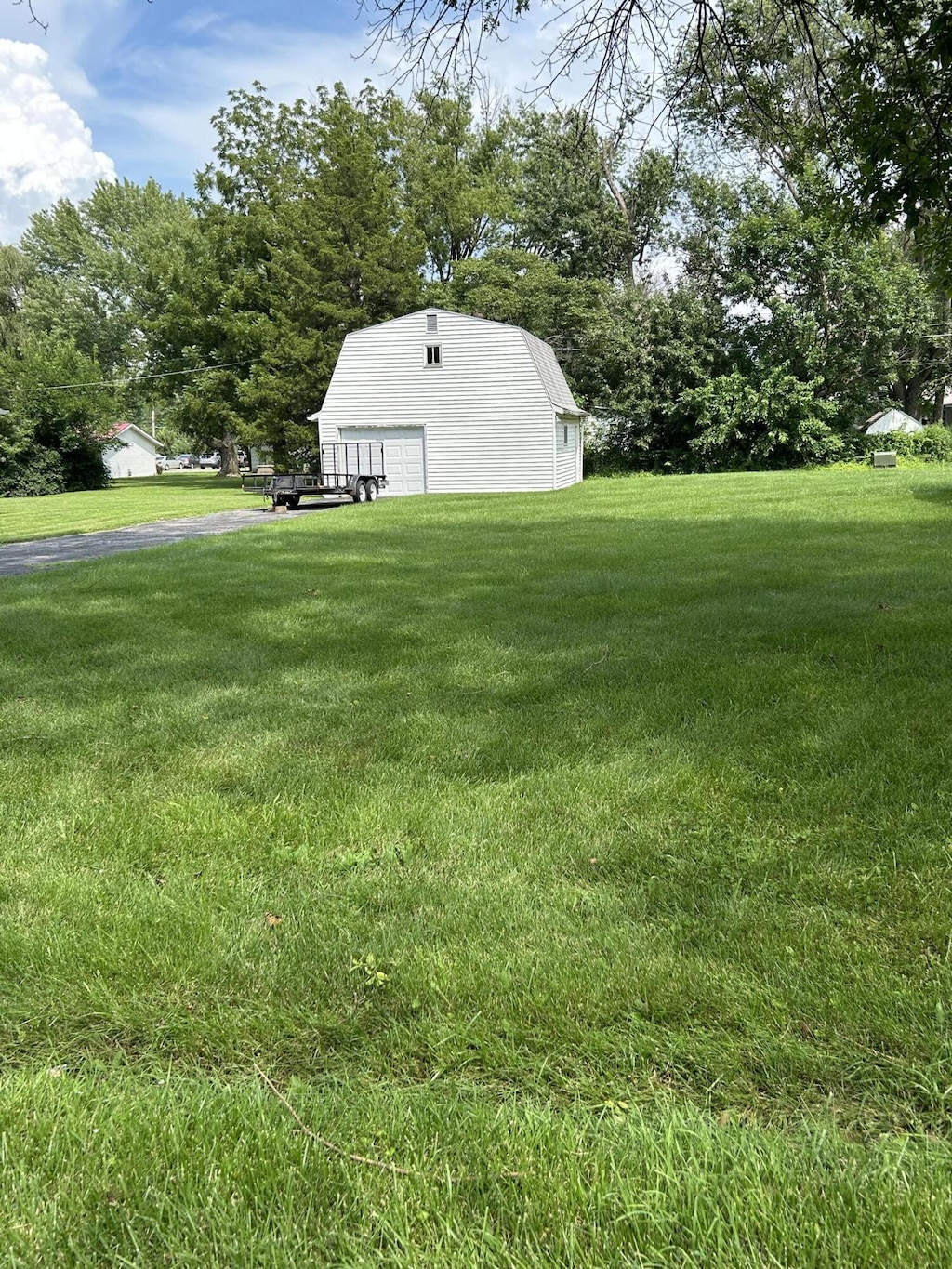 218 Sunset Ln, Centralia, MO 65240 - photo 2