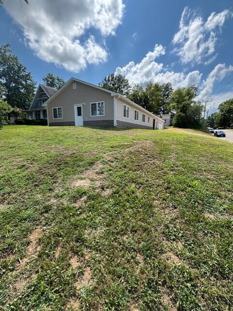 1021 N Bluff St, Fulton, MO 65251 - photo 1