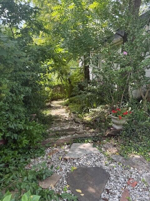 1108 W Stewart Rd, Columbia, MO 65203 - photo 32