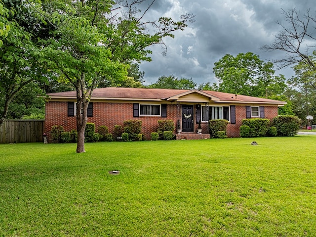 2222 Davis Ave, Tifton, GA 31794 - ranch-style home with brick siding
