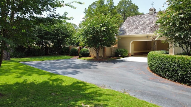 302 W 26th St, Tifton, GA 31794 - view of grassy yard with driveway