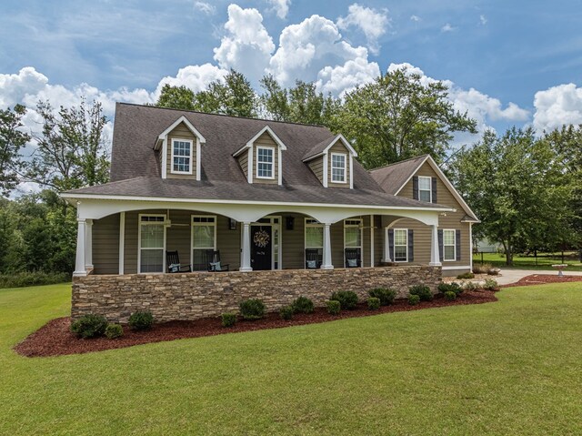 74 Surrey Cir, Tifton, GA 31793 - new england style home with a porch and a front yard