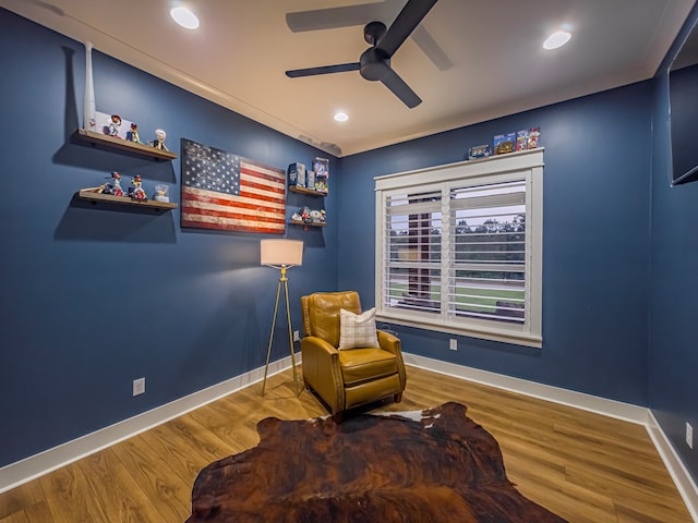 113 N Pointe Dr, Fitzgerald, GA 31750 - living area with a ceiling fan, wood finished floors, baseboards, and recessed lighting