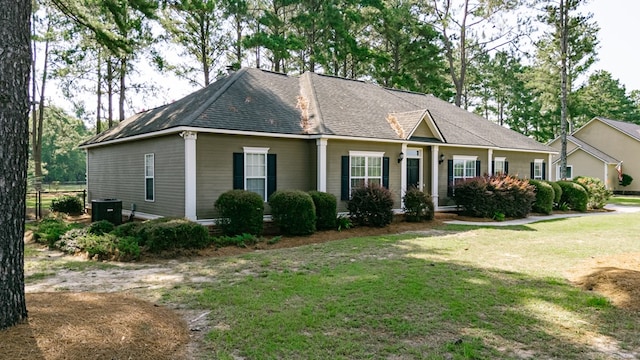 218 Sutton Rd, Tifton, GA 31794 - ranch-style house with a front yard