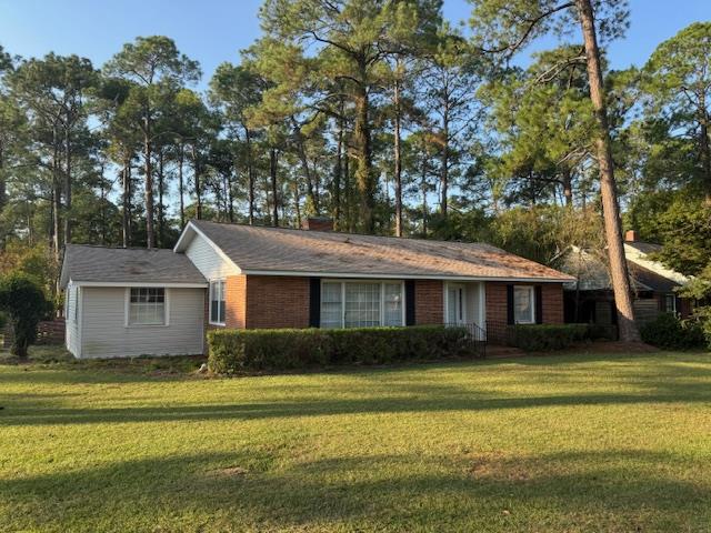 602 20th St, Tifton, GA 31794 - single story home featuring a front lawn