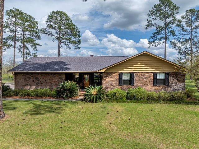 111 Deerwood Cir, Fitzgerald, GA 31750 - photo 1