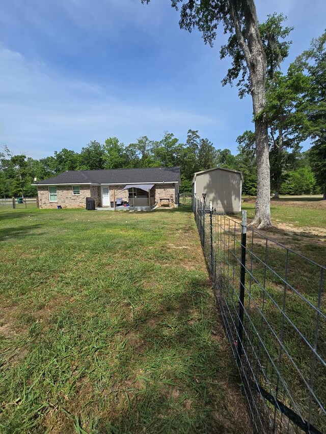 3524 Moss Island Ct, Albany, GA 31721 - view of yard