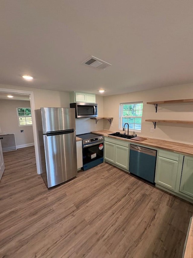 501 E 7th Ave, Nashville, GA 31639 - photo 6