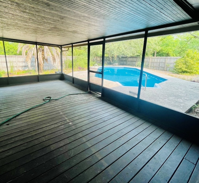111 Van Deman Ct, Fitzgerald, GA 31750 - view of unfurnished sunroom