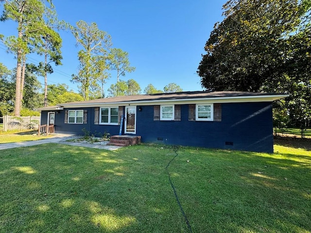 106 Pendley St, Sylvester, GA 31791 - ranch-style house with a front yard and crawl space