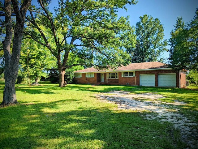 1101 Pine Knot Rd, Ashburn, GA 31714 - photo 1