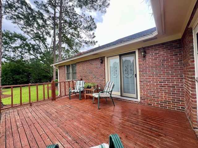 109 Preston Dr, Fitzgerald, GA 31750 - deck with a lawn