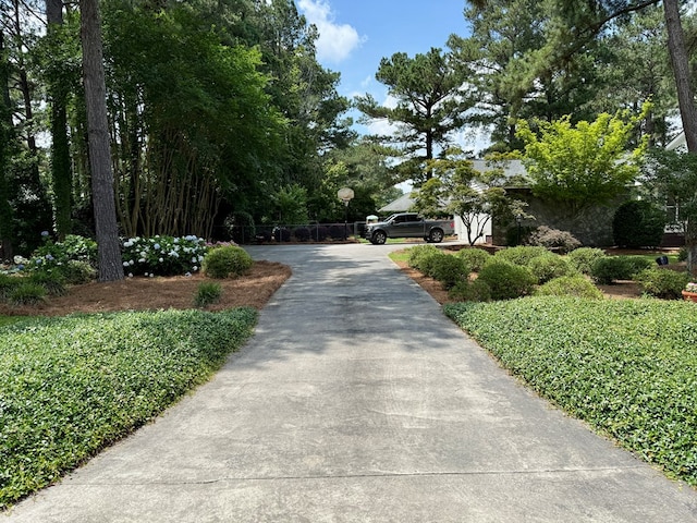 7222 E Northgate Dr, Tifton, GA 31794 - view of concrete driveway