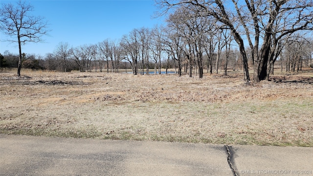 Listing photo 3 for 348681 E Parkside St, Pawnee OK 74058