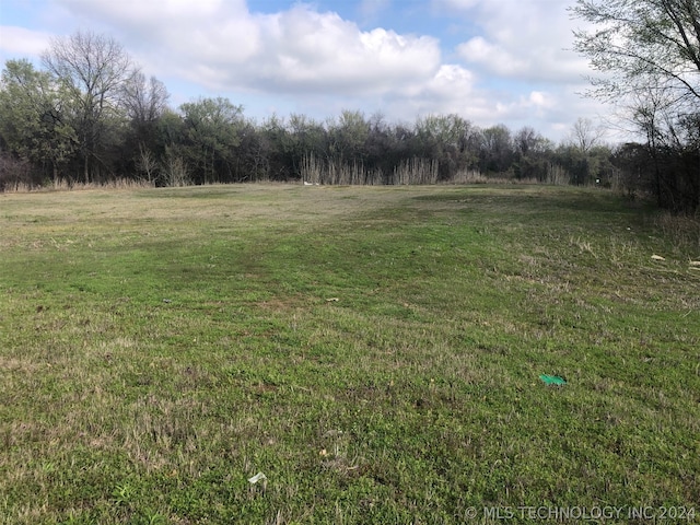 Listing photo 3 for 1500 W Shawnee St, Muskogee OK 74401