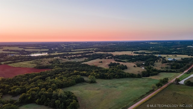 Listing photo 3 for 11 Westminster Ave, Guthrie OK 73044