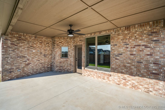 view of patio with ceiling fan