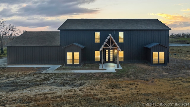 view of modern inspired farmhouse