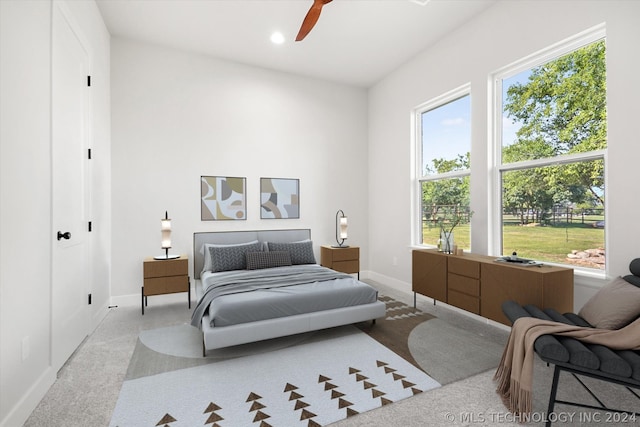 bedroom featuring ceiling fan