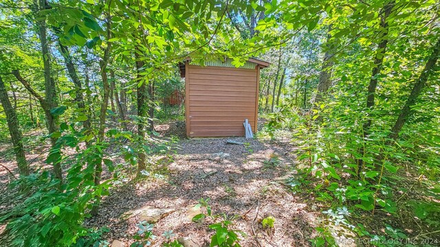 view of outbuilding