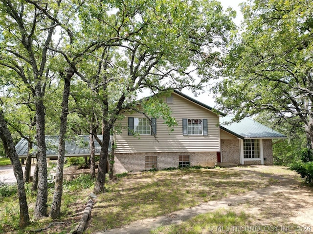 view of front of home