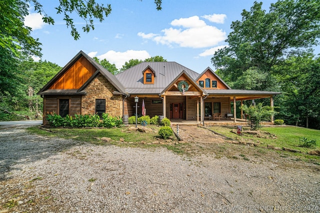 view of front of home with covered porch